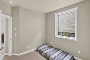 215 NW Sophie Ln, White Salmon, WA 98672 - Photo 38