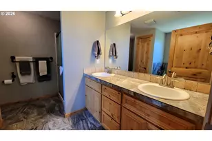 24674 Bolton Hill Rd, Veneta, OR 97487 - Photo 18