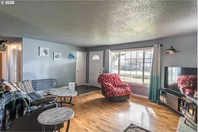 266 Sherwood Dr, Sutherlin, OR 97479 - Photo 28