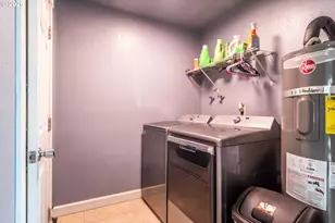 266 Sherwood Dr, Sutherlin, OR 97479 - Photo 16