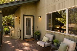 202 Foxtail Dr, Eugene, OR 97405 - Photo 2