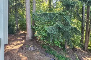 202 Foxtail Dr, Eugene, OR 97405 - Photo 22