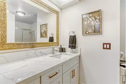 12405 SW Berryhill Ln, Beaverton, OR 97008 - Photo 22