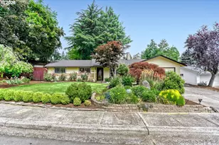12405 SW Berryhill Ln, Beaverton, OR 97008 - Photo 2
