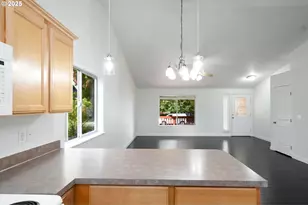 1748 Salmon River St NW, Salem, OR 97304 - Photo 14