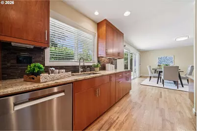 11820 SW Foothill Dr, Portland, OR 97225 - Photo 12
