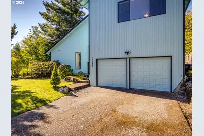 12027 SE 115th Ave, Happy Valley, OR 97086 - Photo 2