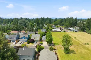 843 SE 43rd Ave, Hillsboro, OR 97123 - Photo 36