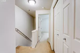 1087 NE Perl Way, Hillsboro, OR 97006 - Photo 8