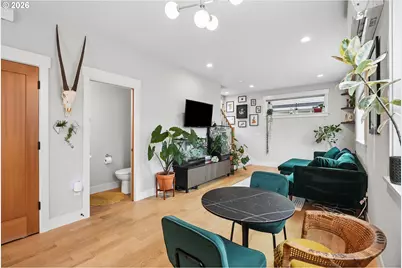 9212 N Polk Ave #A, Portland, OR 97203 - Photo 4