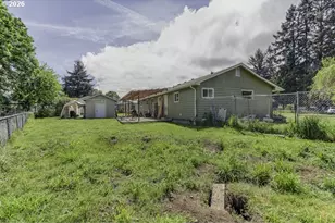 1909 Main St, Lyons, OR 97358 - Photo 6