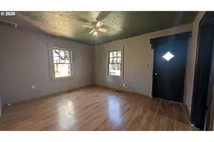 595 SW Clay St, Dallas, OR 97338 - Photo 6