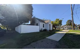 595 SW Clay St, Dallas, OR 97338 - Photo 4