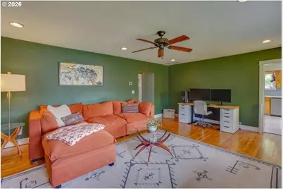 7008 NW Canyon Crest Loop, Vancouver, WA 98665 - Photo 10