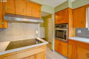 7008 NW Canyon Crest Loop, Vancouver, WA 98665 - Photo 16