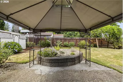 1040 NE 12th Pl, Canby, OR 97013 - Photo 42