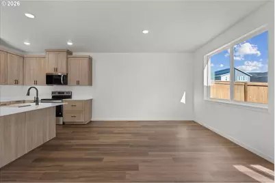 1524 Brown St, Woodburn, OR 97071 - Photo 14
