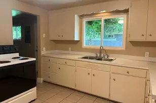 3005 Mill St, Eugene, OR 97405 - Photo 6