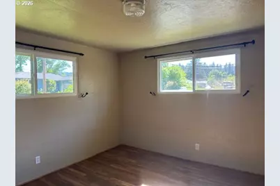 3005 Mill St, Eugene, OR 97405 - Photo 8
