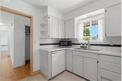 5636 SE 83rd Ave, Portland, OR 97266 - Photo 16