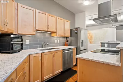 2803 E 9th St #5, Newberg, OR 97132 - Photo 10