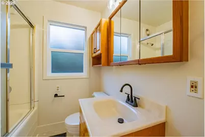1140 Lewis St, Salem, OR 97302 - Photo 24