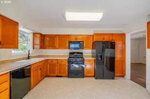 1140 Lewis St, Salem, OR 97302 - Photo 12