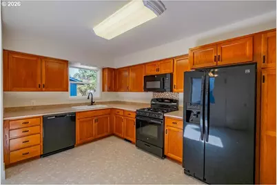 1140 Lewis St, Salem, OR 97302 - Photo 14