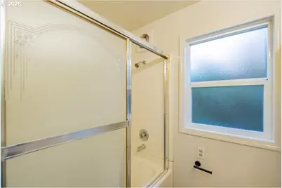 1140 Lewis St, Salem, OR 97302 - Photo 26