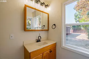 1140 Lewis St, Salem, OR 97302 - Photo 30