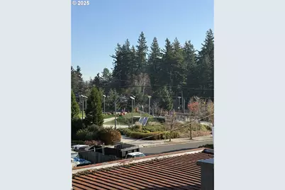 10345 NE Clackamas St #22, Portland, OR 97220 - Photo 8