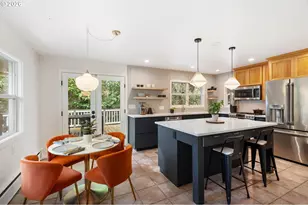 10901 S Riverside Dr, Portland, OR 97219 - Photo 8