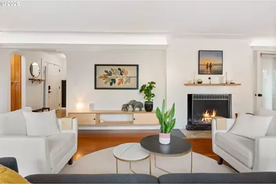 10901 S Riverside Dr, Portland, OR 97219 - Photo 6