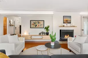 10901 S Riverside Dr, Portland, OR 97219 - Photo 6