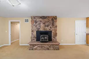 12390 SW 106th Dr, Portland, OR 97223 - Photo 22