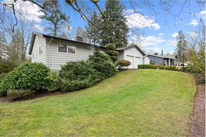 12390 SW 106th Dr, Portland, OR 97223 - Photo 2