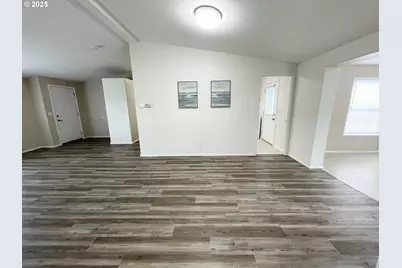 4455 Blueberry Ln NE, Salem, OR 97305 - Photo 36