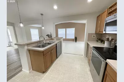 4455 Blueberry Ln NE, Salem, OR 97305 - Photo 34