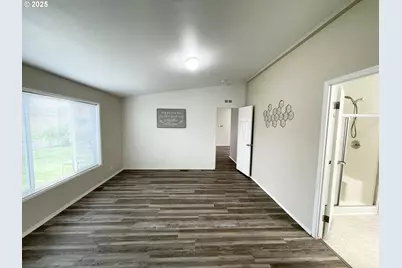 4455 Blueberry Ln NE, Salem, OR 97305 - Photo 16