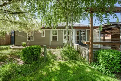 501 NE Broadway St, Myrtle Creek, OR 97457 - Photo 36