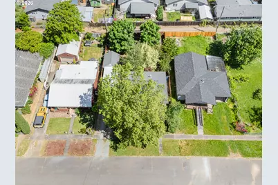501 NE Broadway St, Myrtle Creek, OR 97457 - Photo 42