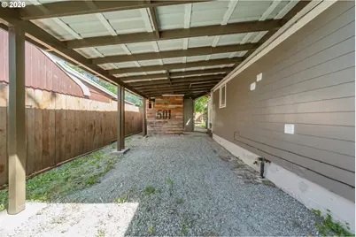 501 NE Broadway St, Myrtle Creek, OR 97457 - Photo 6