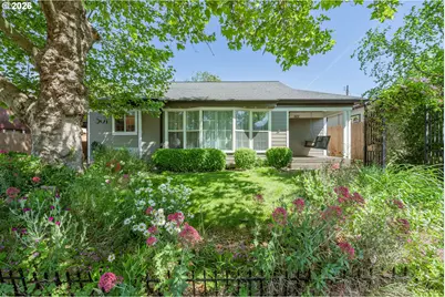 501 NE Broadway St, Myrtle Creek, OR 97457 - Photo 1