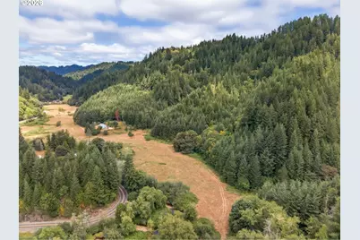 2178 Deans Creek Rd, Reedsport, OR 97467 - Photo 4
