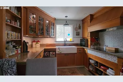 10786 Highway 126, Mapleton, OR 97453 - Photo 6