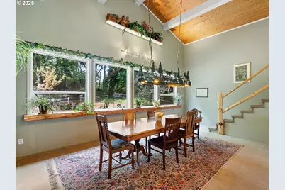 19875 SW Meadow View Dr, McMinnville, OR 97128 - Photo 6