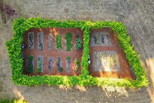 19875 SW Meadow View Dr, McMinnville, OR 97128 - Photo 46