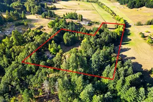 19875 SW Meadow View Dr, McMinnville, OR 97128 - Photo 48