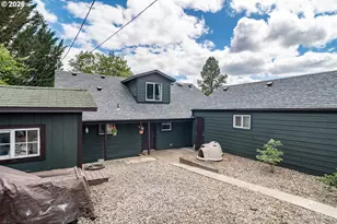 470 W Third Ave, Sutherlin, OR 97479 - Photo 26