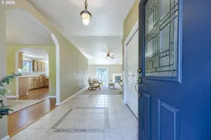 755 South 47th Place, Springfield, OR 97478 - Photo 4